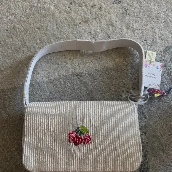 Beaded Pina Colada Flap Shoulder Bag - Picture 3 of 4